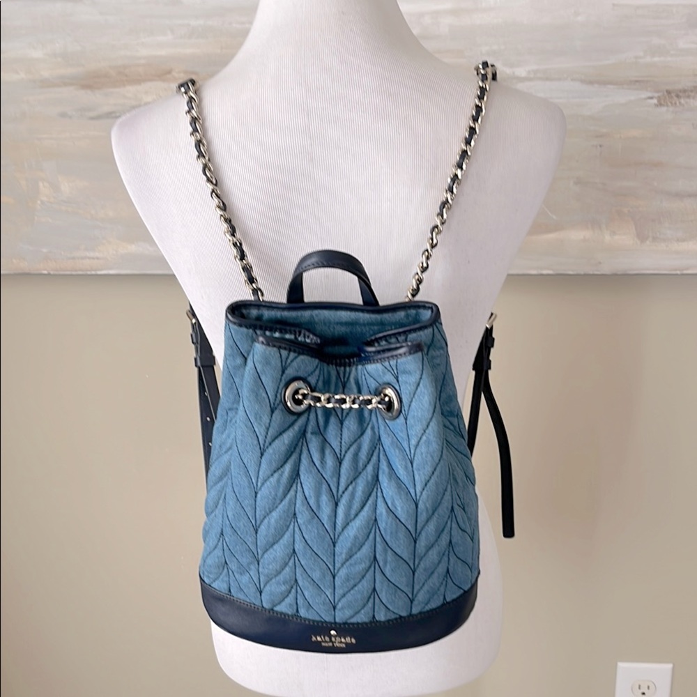 Kate Spade “Briar Lane” quilted denim bucket backpack - EUC - Picture 2 of 11